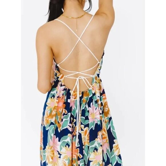 New LUSH Size S Strap open Criss Cross Tie Back Summer Dress Navy Floral Multi - Picture 2 of 11